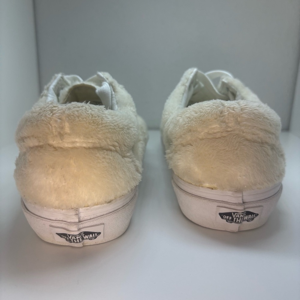 Vans Old Skool Sherpa Faux Fur Rare White Cream Sneakers - Picture 3 of 7